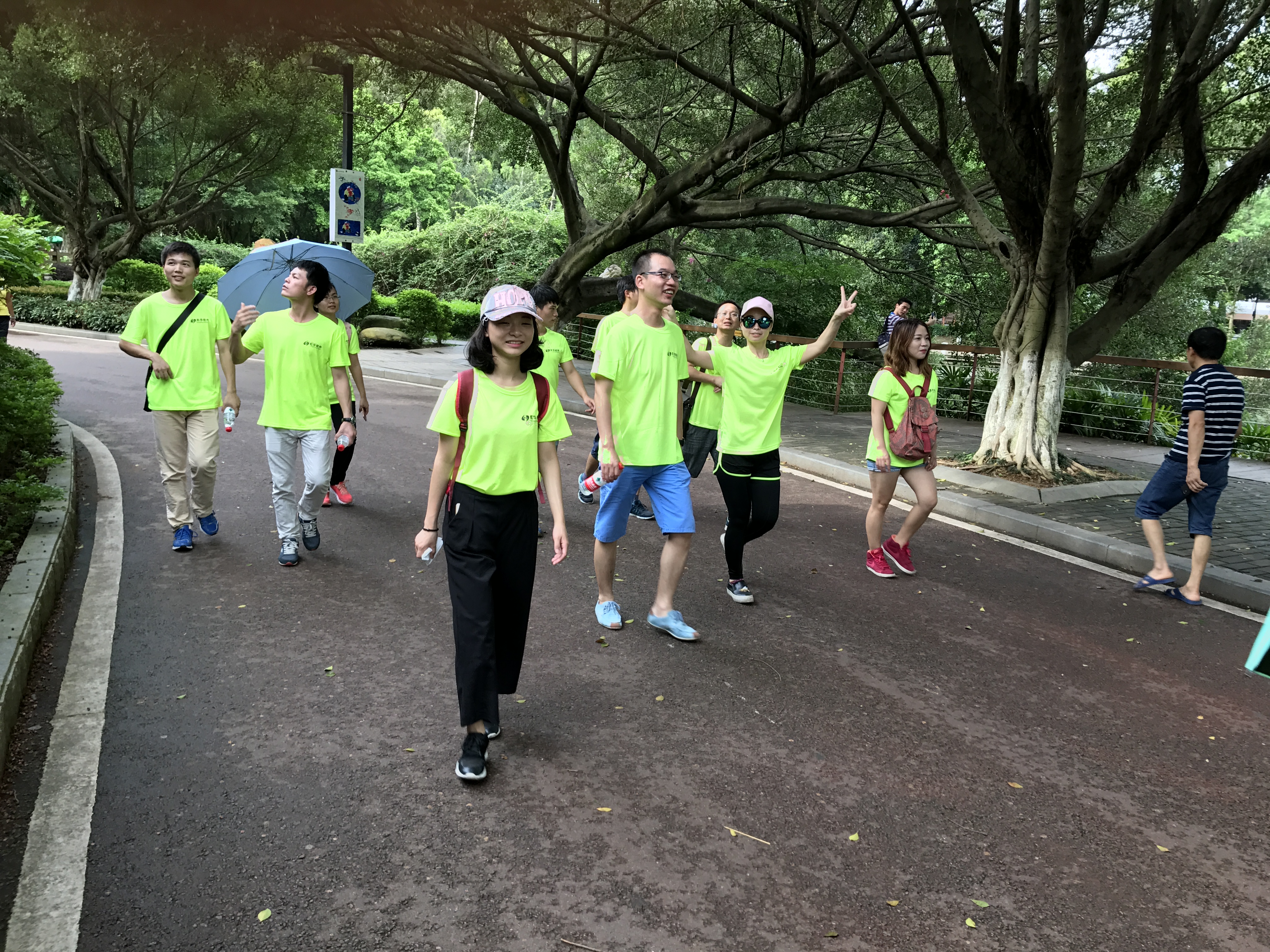 虹華軟件官網 | 智慧校園 | 考勤系統 | 消費一卡通系統